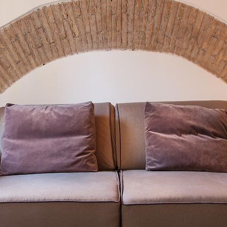 Rental In Rome - Scala Suite Buitenkant foto